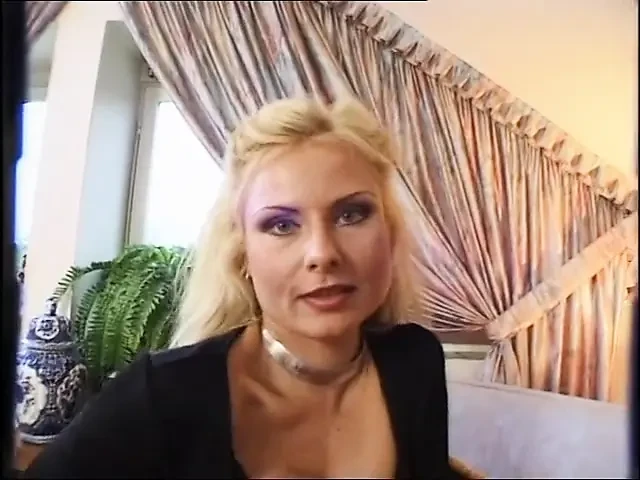 Hot blonde screwed by two men in a double penetration and filmed!