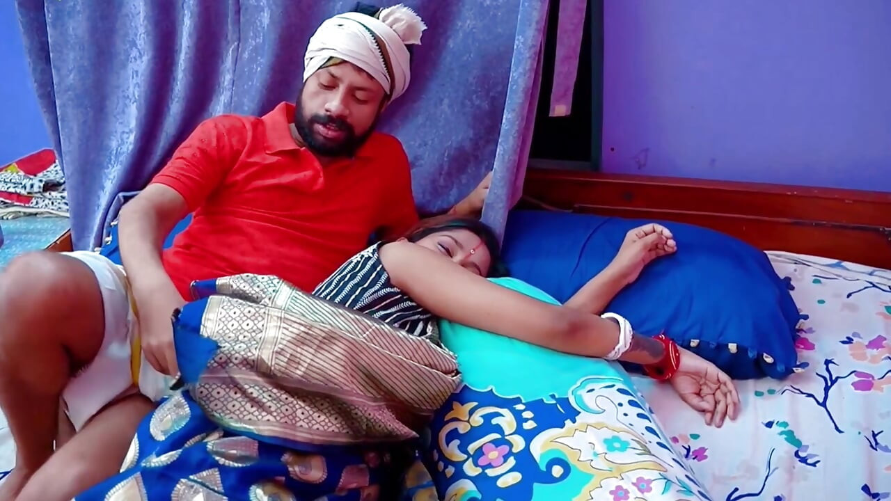Bihari larke ne dilhi ki madam ko akele me jabbar dast bur chod diya