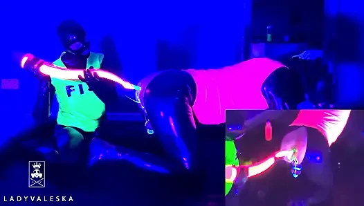 Uv Fetish Ngentot