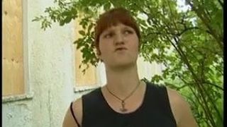 Amatorskie grube nastolatka wieje penisa na zewnątrz po raz pierwszy