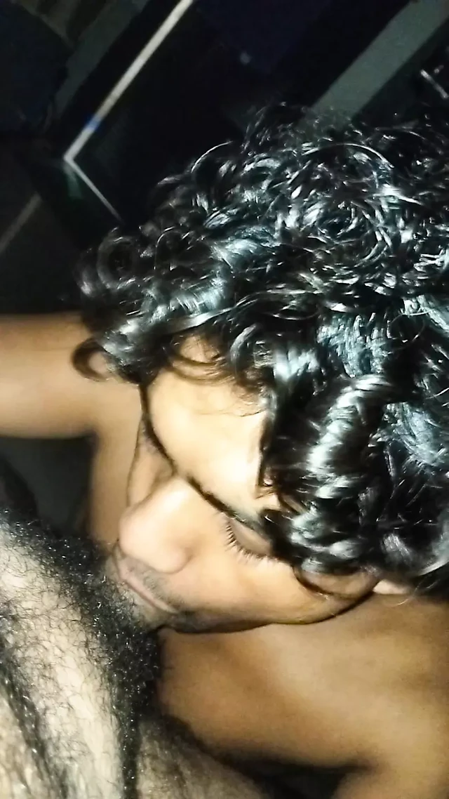 Indian Desi hot man Dick sucking deep shot in tha room