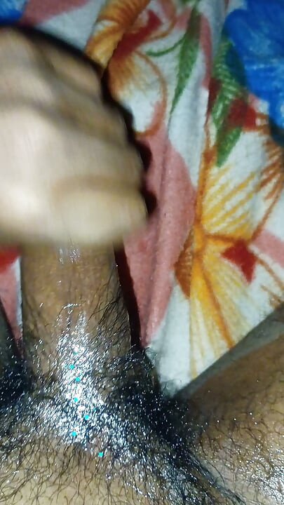 Desi big dick only enjoy it, no matter what age or lady you are, send SMS telegram id UP8874A