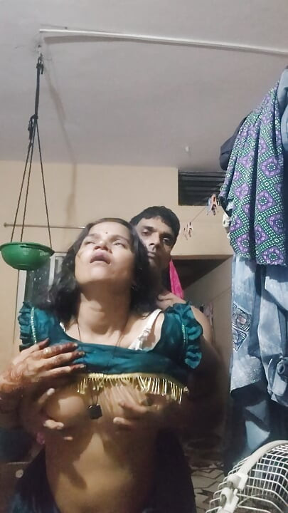 Deshi bhabhi ki chudai video hindi me