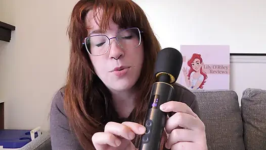 Ulasan NSFW tentang Tampilan Led Vibrating Wand Pro kompak dari funzze