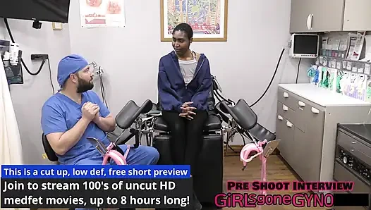 Fisik pintu masuk Universitas Tampa - daisy Mynx