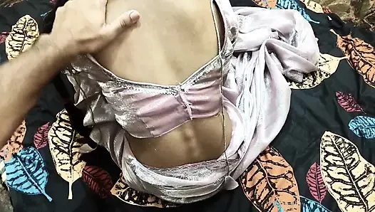 Indisches mädchen ko badroom mich choda volles orgasmus-video