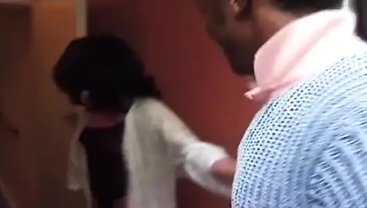 Британские приключения Big Omar: очиститель задних окон (2001)