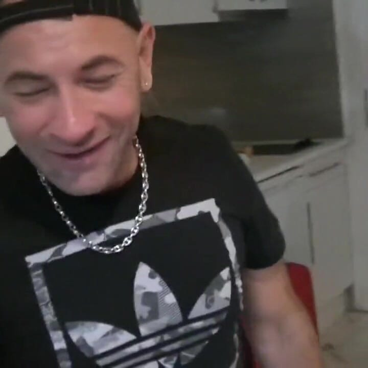 金发双胞胎詹姆斯斯利弗被亚伯拉罕黑山生性交