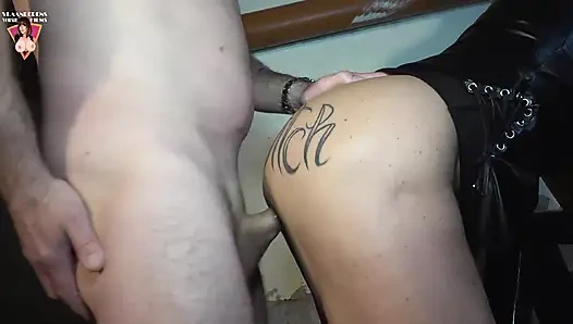 Julia Exclusive, шпилю приветственный прием в Бельгии