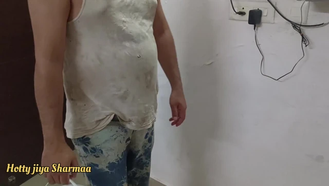 Indian XXX Housewife Fucked By Painter When Nobody at Home