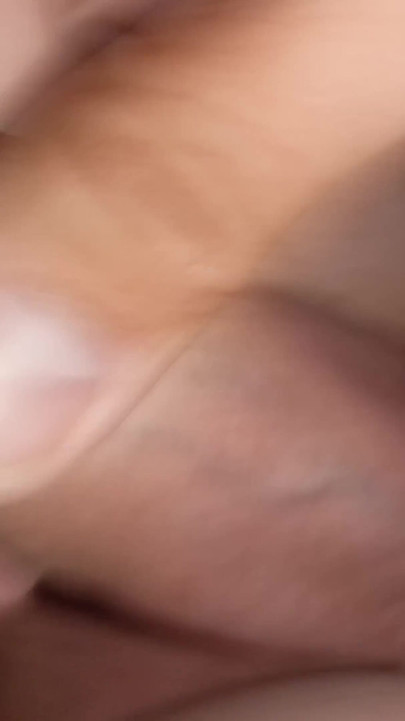 大学生の男の子モンスターディックスは巨大なディックスでお互いを犯した!