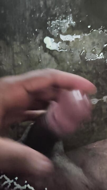 Cumshot handjob boy big cock