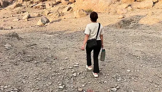 I invited my friend's girlfriend to Screaming Mountain, real