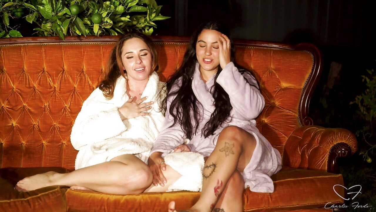 Intervju: One Night Stands og pissing med Nova Hawthorne, Arcadia