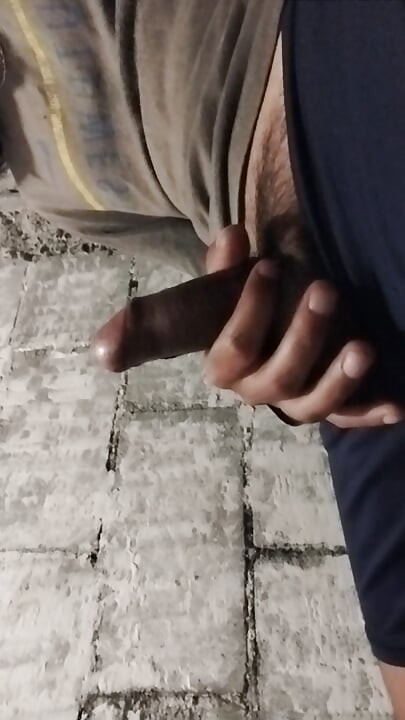 Giúp mẹ kế này thủ dâm
