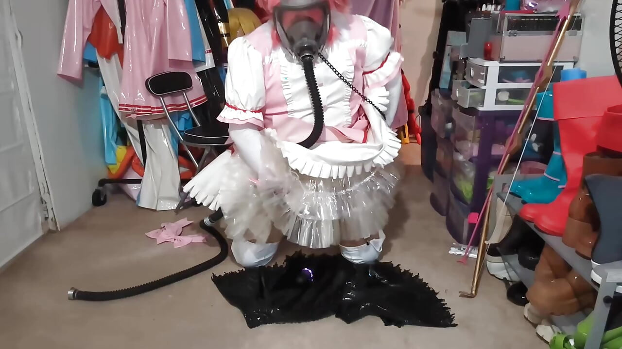 PVC Magical Girl Madoka, Gasmask, Bondage and Cum Eating Ending