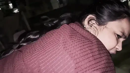 Sesi ngentot tanpa henti sama pacar malam-malam