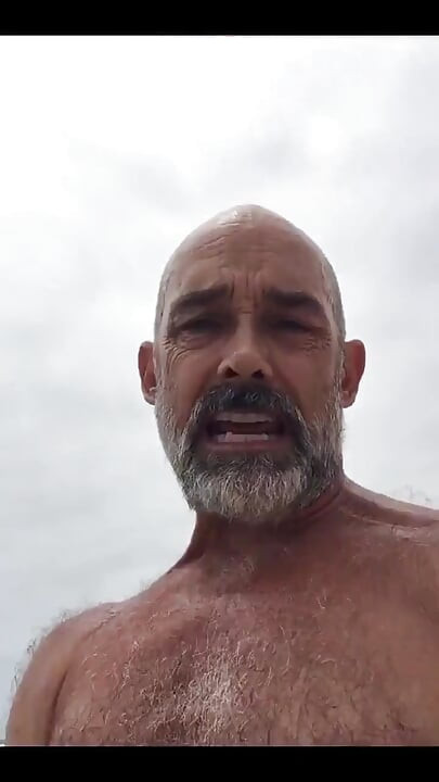 A Walking Masturbation at the Beach, Part 1