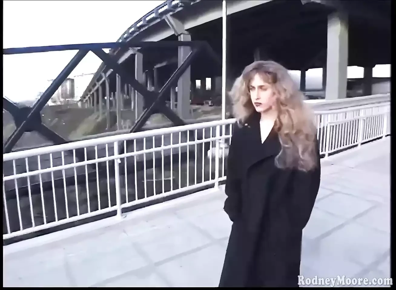 Hairy Vintage Outdoor Flashing