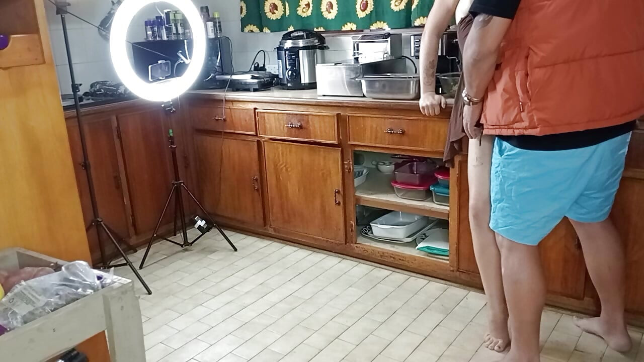She tried to make salad and then she ate some cock