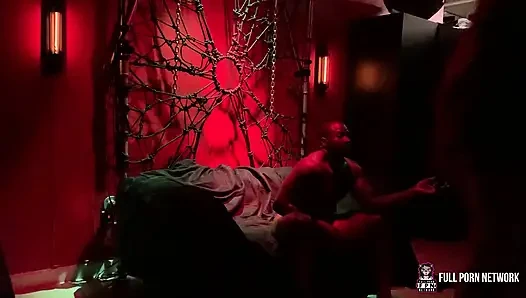 Fullpornnetwork - abbie maley rob piper'ın kalın yarağına biniyor ters kovboy kız