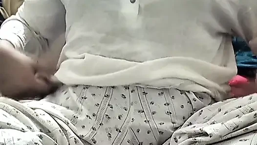 Desi Bengali Mature Bhabhi Solo Fingering Orgasm