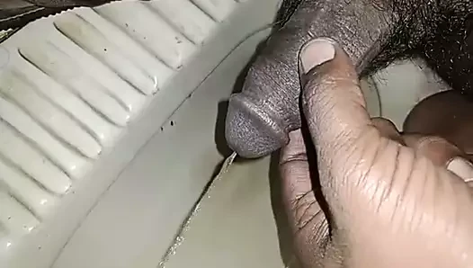 Hint erkekler pissing