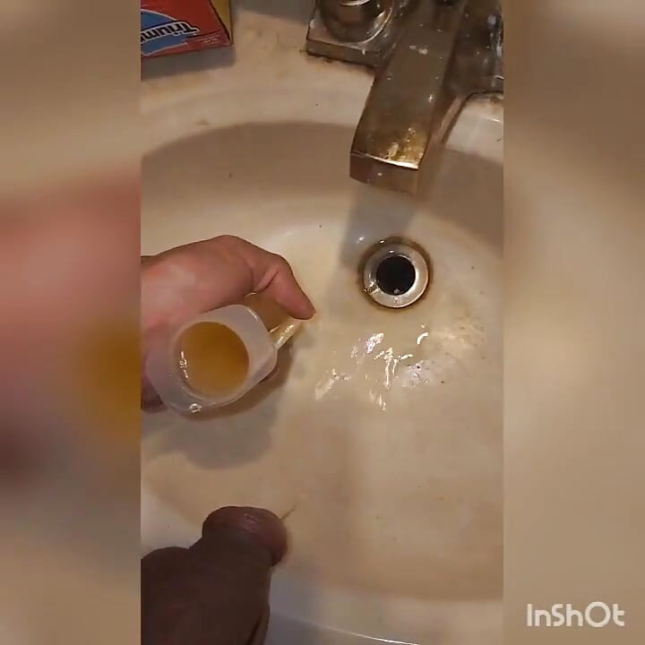 Injection of My Fresh Hot Piss Into My Tight Cunt.