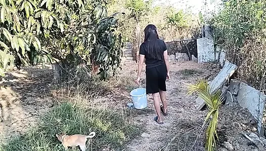 18 YEAR OLD TEEN CAUGHT A FARMBOY JERKING ON HER WHILE PICKING FRUITS ON TREE