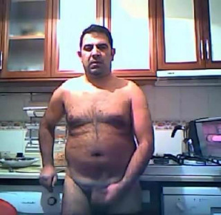 Turkish daddy wanking in the kitchen