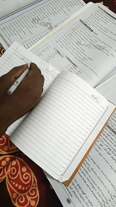Cikgu desi panas yang cantik berkongkek keras dengan pepek pelajar