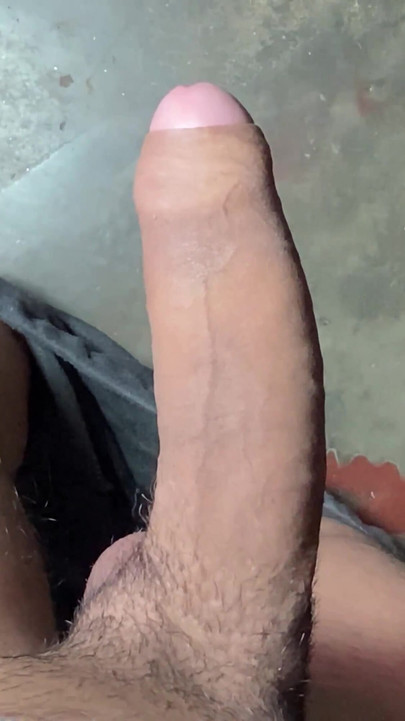 ควยฉันใหญ่มากจนทนไม่ได้ Tnis ใหญ่มากจนทนไม่ได้ ควยใหญ่ คลิป 1