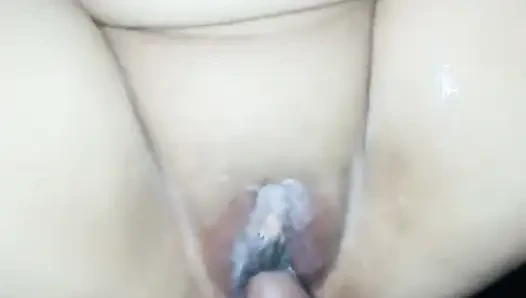Erkek arkadaşım beni Hintli kaltak gibi sikiyor