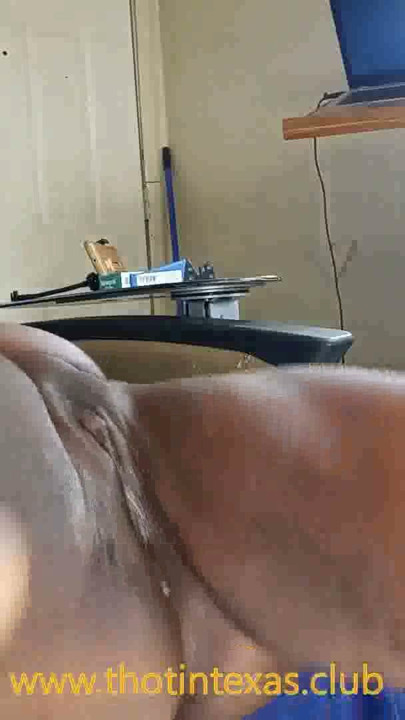 Thot in Texas - Ebony Squirts After Creampie | Clip 1
