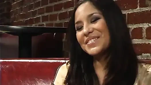 Jenaveve Jolie