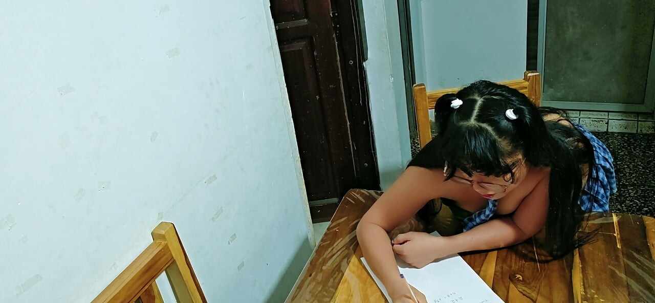 Arab stepfather comes home and finds his stepdaughter doing her homework (Amateur)