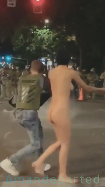 Epski trenutak iz "Seksi debela gola vanjska pawg"