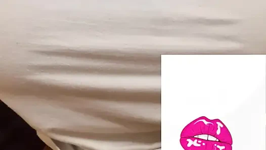 İlk kez amcığıma buz sokuyorum!