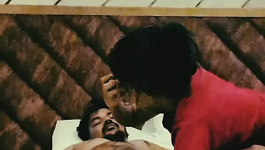 Aldatan evli kadın otel odasında erkek arkadaşıyla eğleniyor