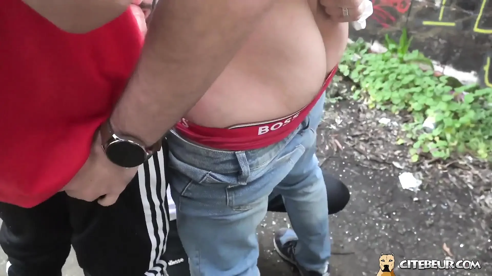 Citebeur – Two Big Dicks for the Sexy Gay Arab Boy Cocksucker