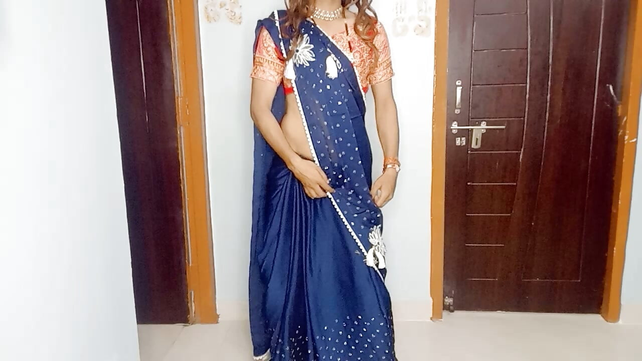 bhabhi ki pahani hu saree our bra panty ko pahan ke use chodne ka ehsaas kiya