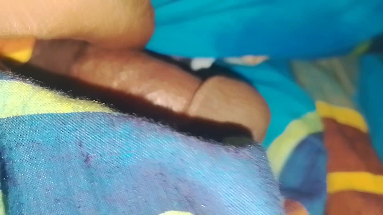 Musterbation close-up video.