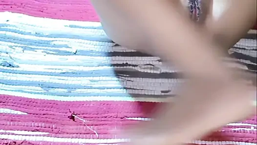 Kocam beni sert sikiyor meyve suyu amcığım hintli karı koca ateşli seks Hintçe