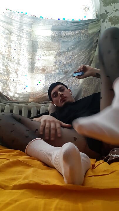 ارتديهم مرة أخرى.