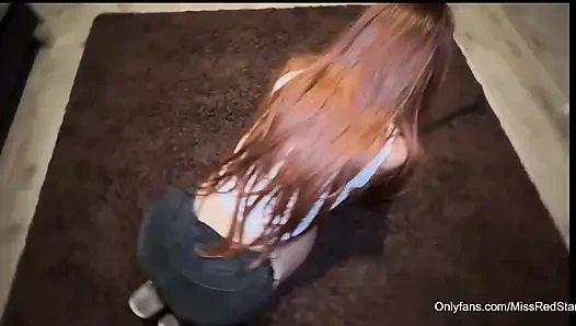 Dicke titten werden beim versuch erwischt, zu stehlen und mit grobem fick zu bestrafen