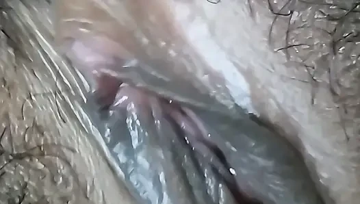 Sexy indian hot lady chut may ungli dal kar chut ka pani nikala