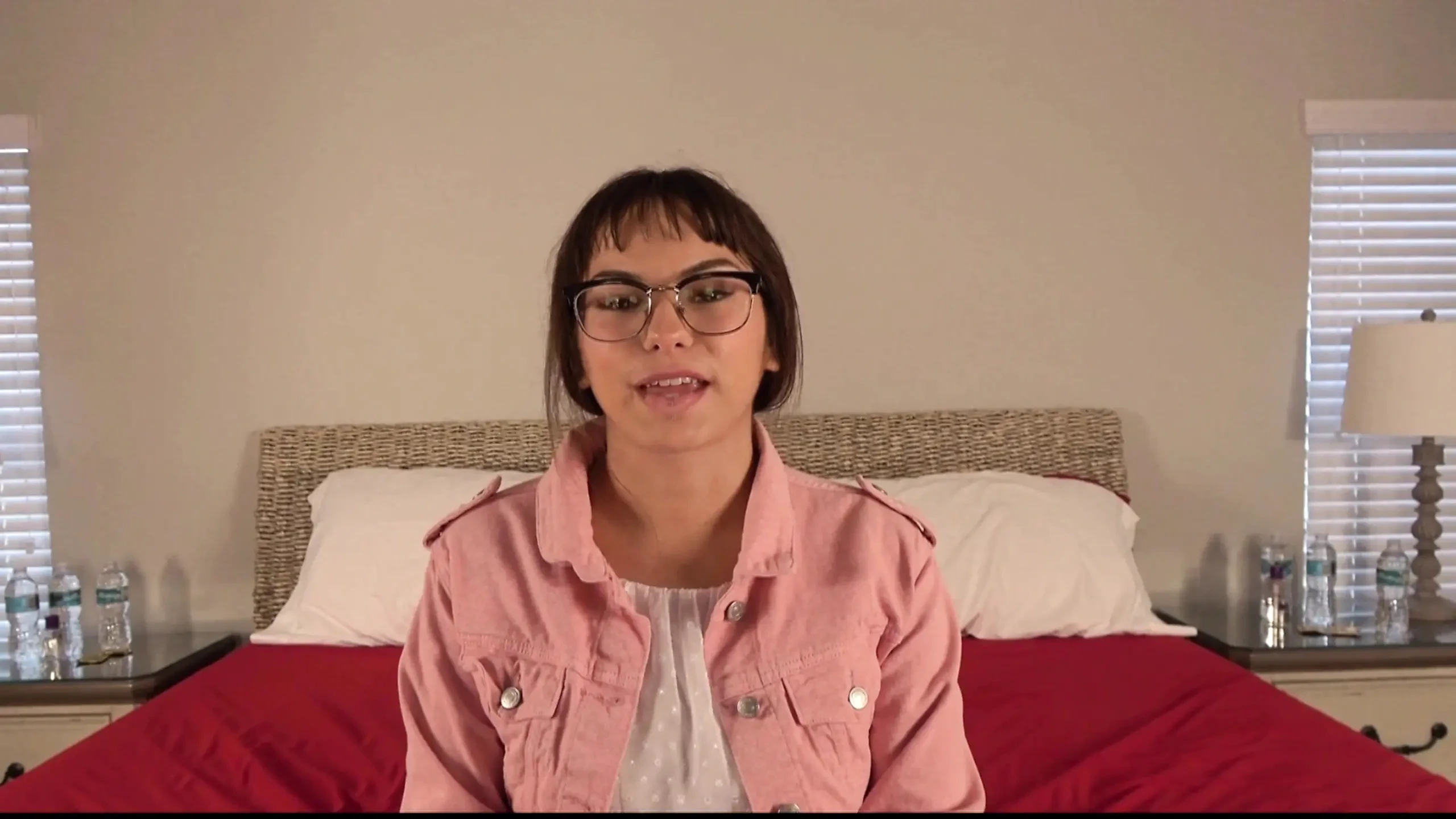 Desperate Amateurs Donna Dakota Quinn and Yaya Gingersnatch get their tight pussies pounded hard hot BBC action