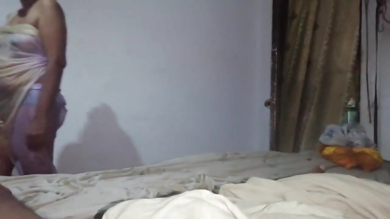 Vestido sexy da milf faz meu pau duro, eu quero