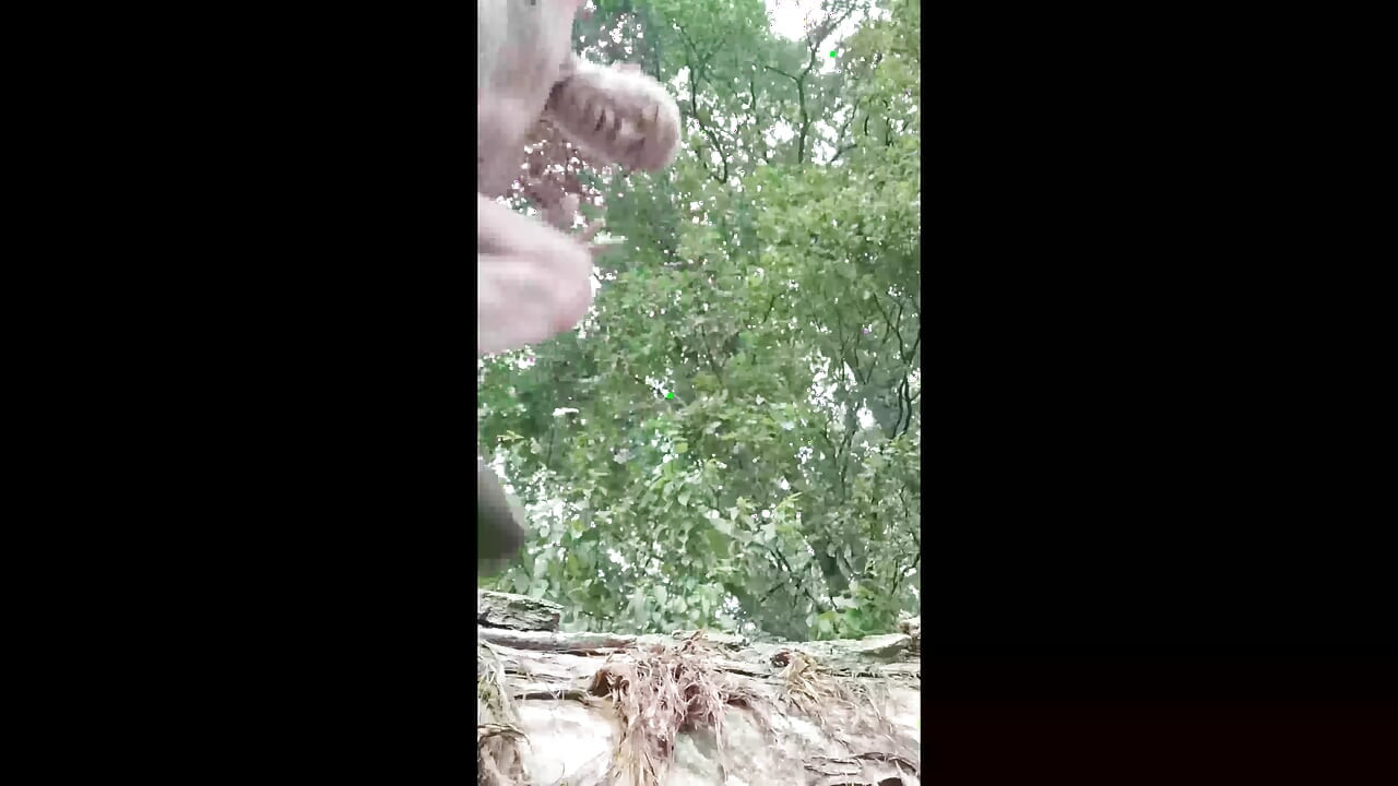 EXHIBITIONIST GRANDPA DADDY PUBLIC OUTDOOR NAKED CRUISING CUMSHOT