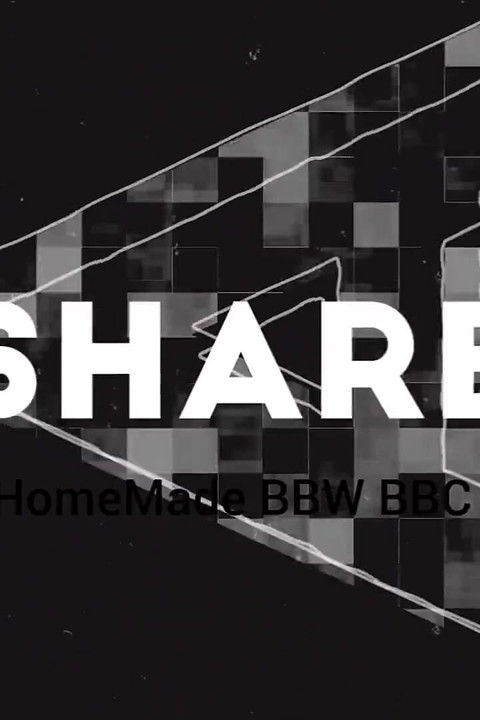 Поглаживаю мой жесткий член в рабочем туалете